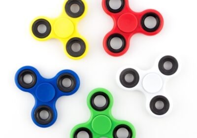 Fidget-Spinner-ABS-Plastic-Three-Leaves-3-minutes