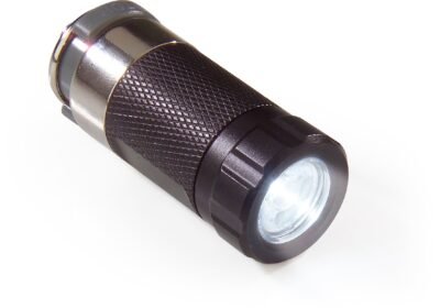 Westfalia-12V-LED-επαναφορτιζόμενος-φακός-με-δυνατότητα-σύνδεσης-στον-αναπτήρα-του-αυτοκινήτου