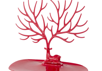 jewelery_display_deer_red_main