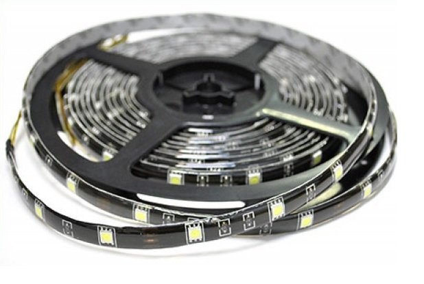 Εύκαμπτη ταινία 300LED/5m με αντάπτορα και τηλεχειρισμό