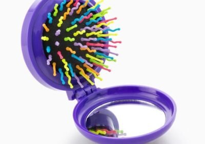 Καθρέφτης-τσάντας-με-ενσωματωμένη-βούρτσα-Colors