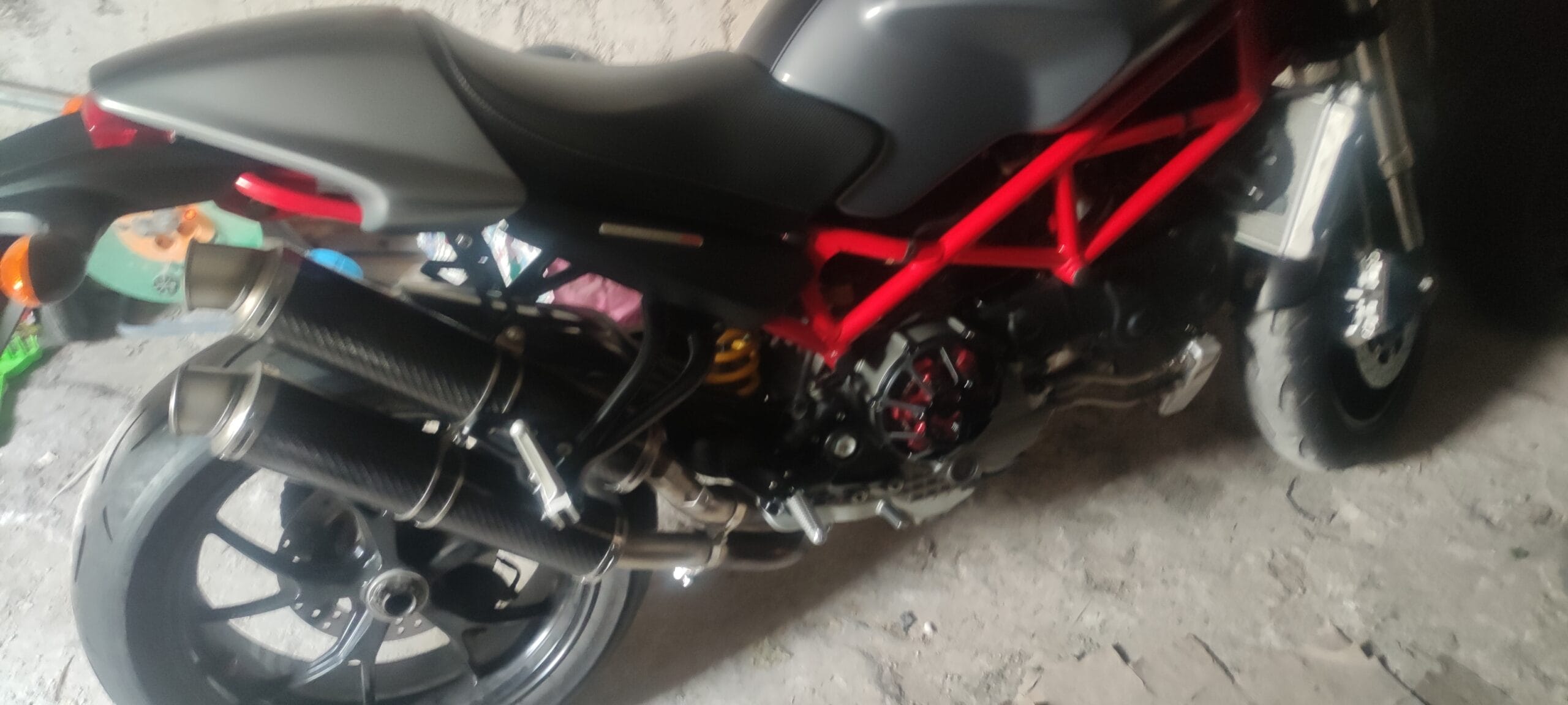 Ducati Monster s4r 1000