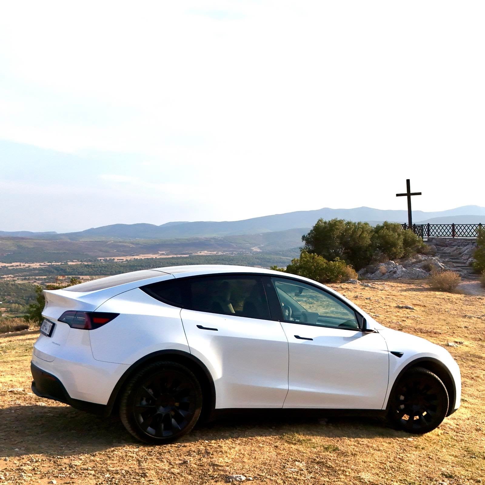 Tesla Model Y Long Range ’24