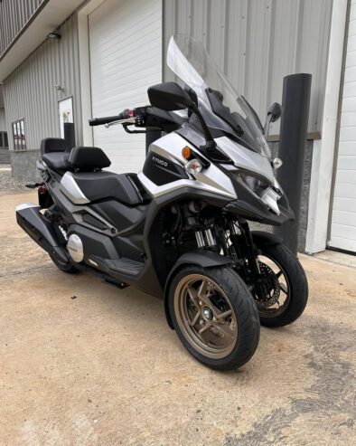 Kymco CV3 3-Wheeled Scooter