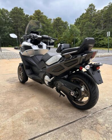 Kymco CV3 3-Wheeled Scooter