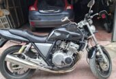 Honda cb400 super four