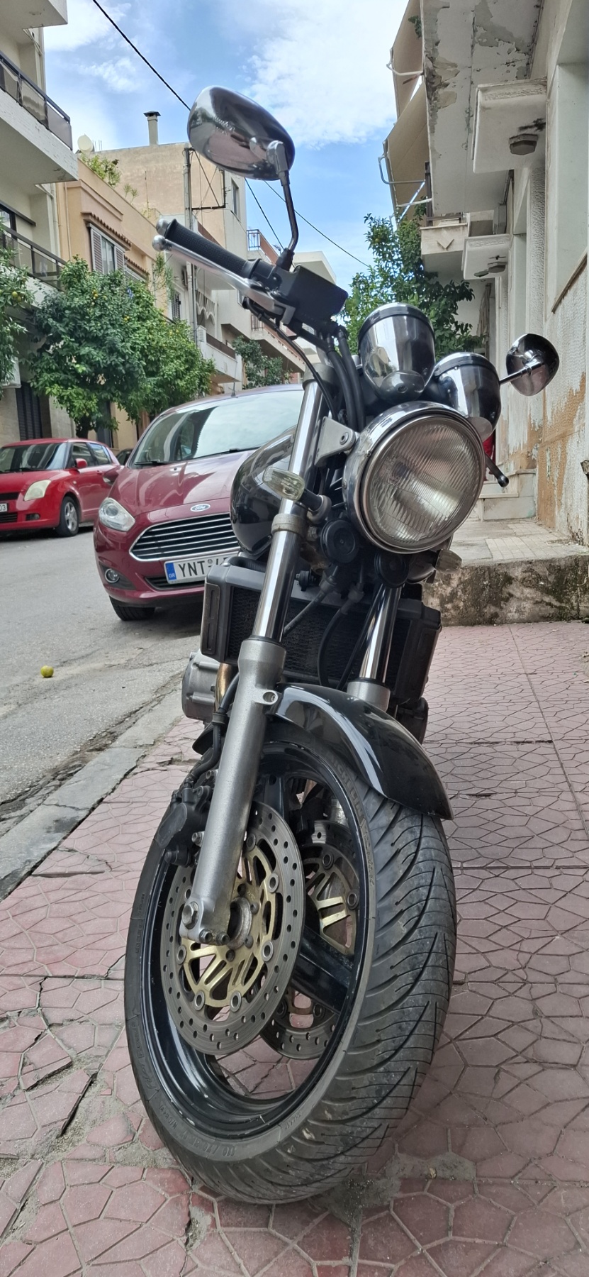 Honda cb400 super four