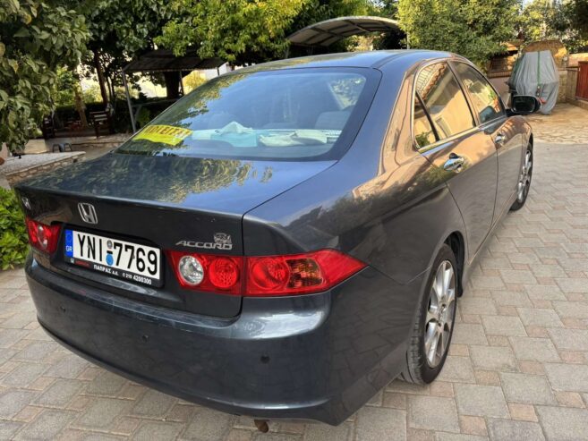 Πωλείται Honda Accord Σε πολύ καλή κατάσταση